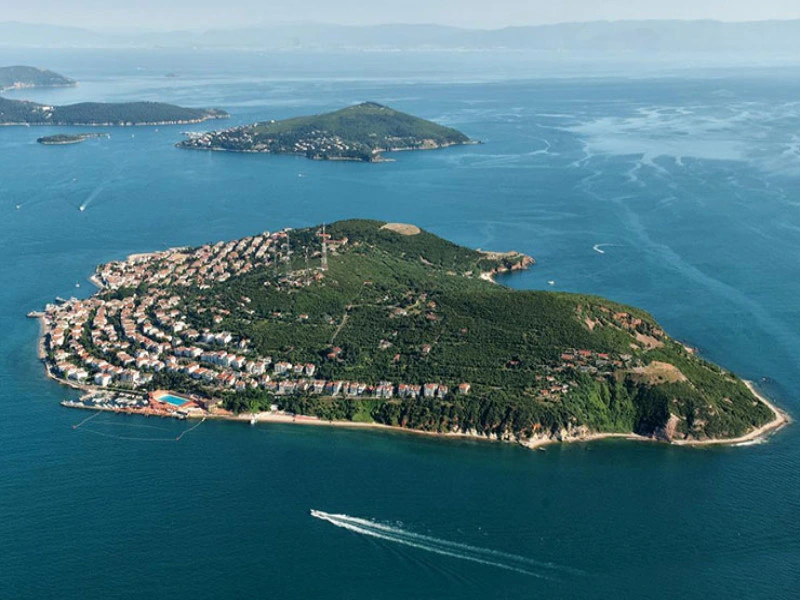 جزایر پرنس استانبول (Adalar) کجاست | معرفی ۹ جزیره اسرار آمیز